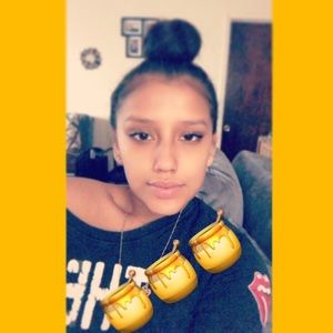 Meet your posher😍🍯✨